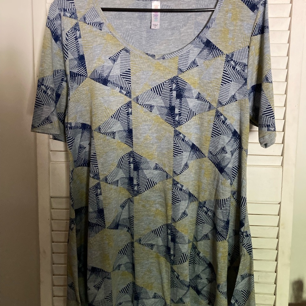 Lularoe Perfect T